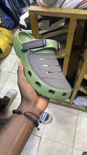 Crocs Street