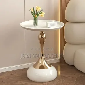 Table d'Appoint