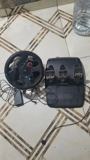 Volant Gaming Logitech Type (G29) Avec Pédaliers