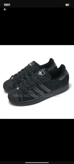 Je Suis À La Recherche De Cette Paire