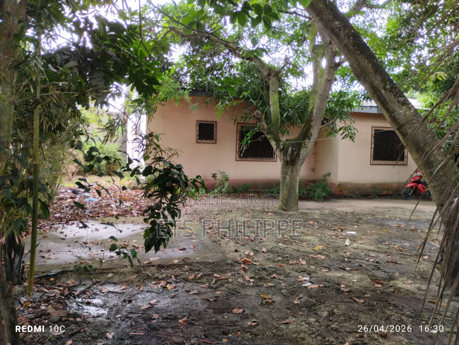 Parcelle a Vendre Quartier Ngoyo Pumas