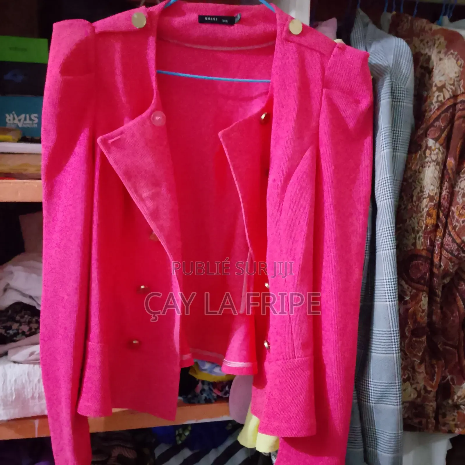 Vente De Friperie en Ligne Tout À 500 Fcfa