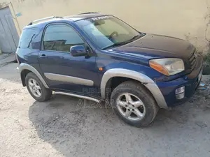 Toyota RAV4 Automatic 2003 Bleu