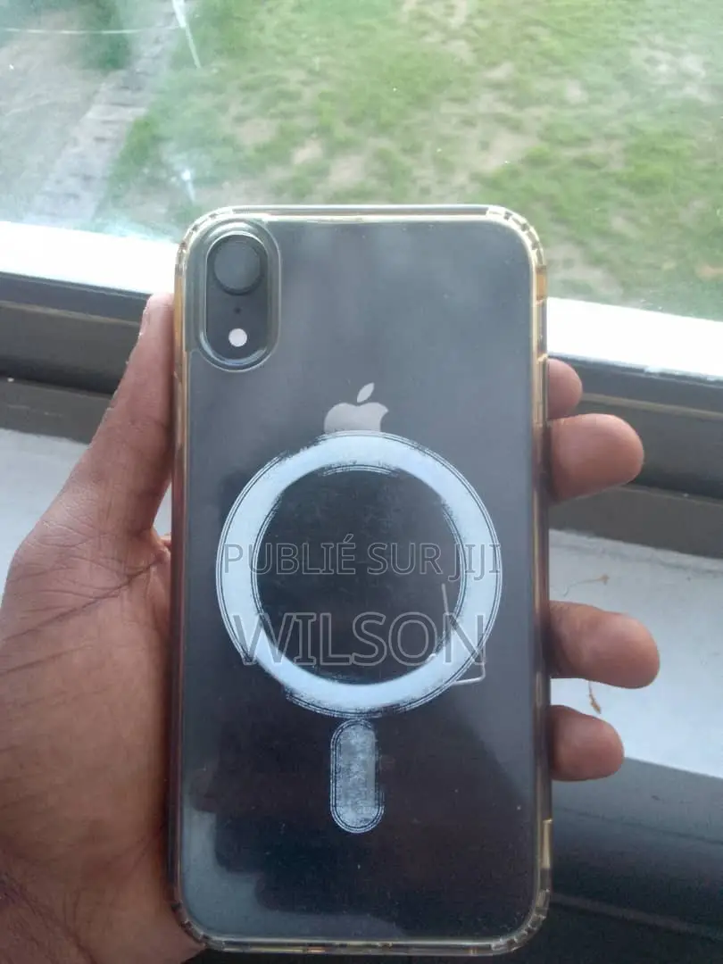 Nouveau Apple iPhone XR 64 GB Noir