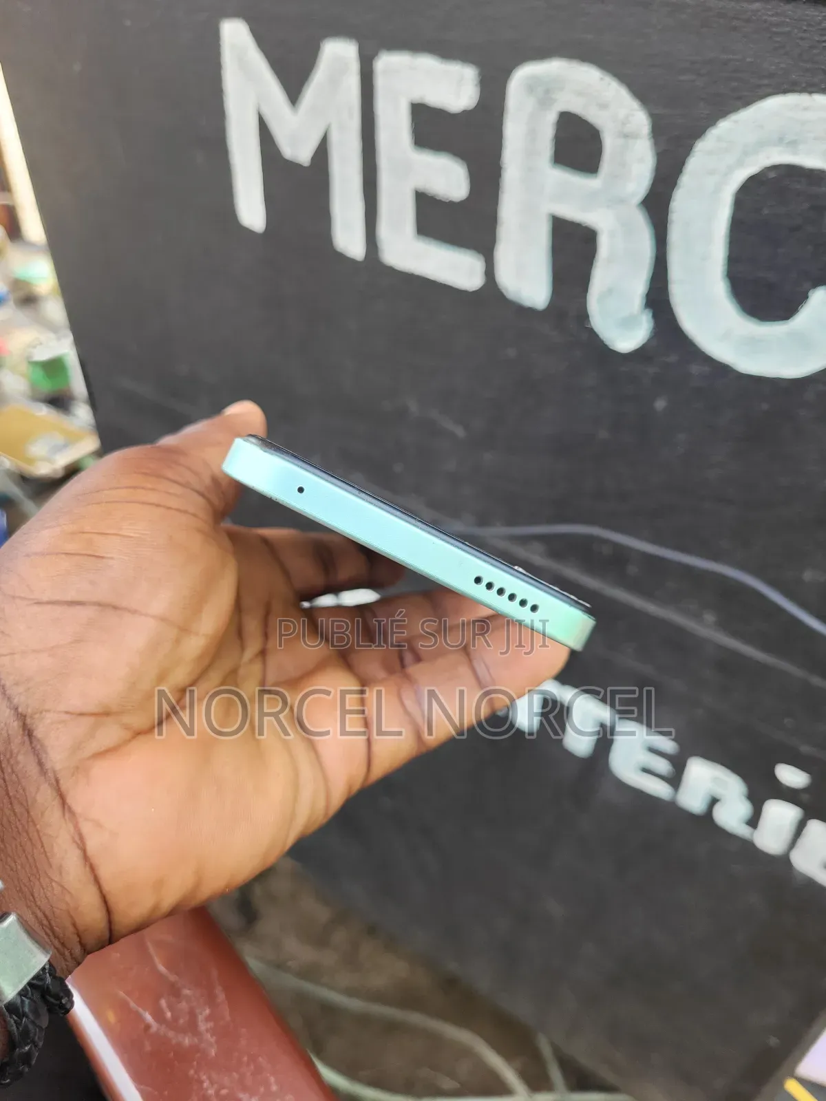 Itel it1406 32 GB Bleu