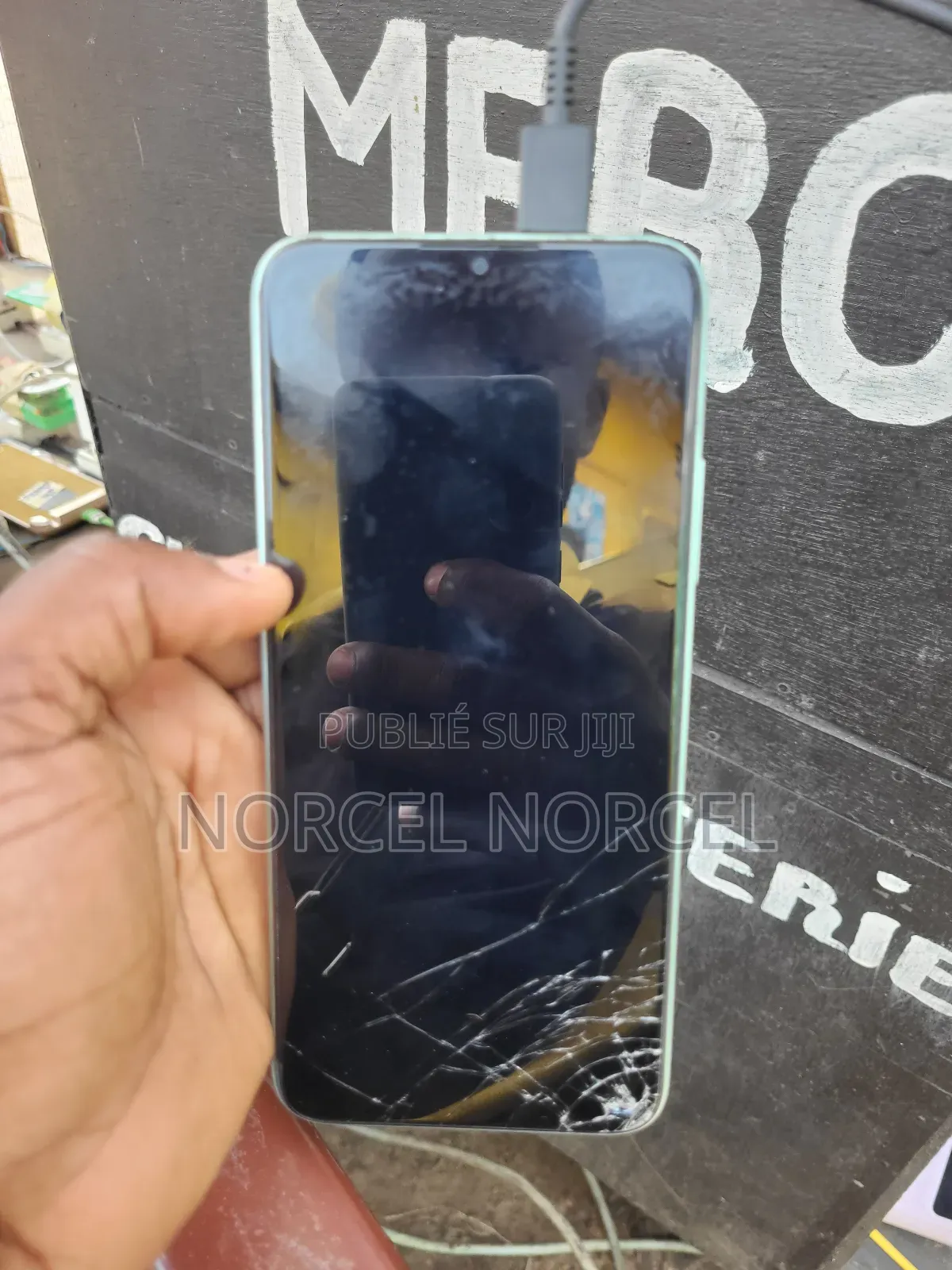 Itel it1406 32 GB Bleu