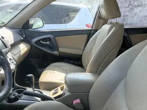 Toyota RAV4 Limited 2011 Noir