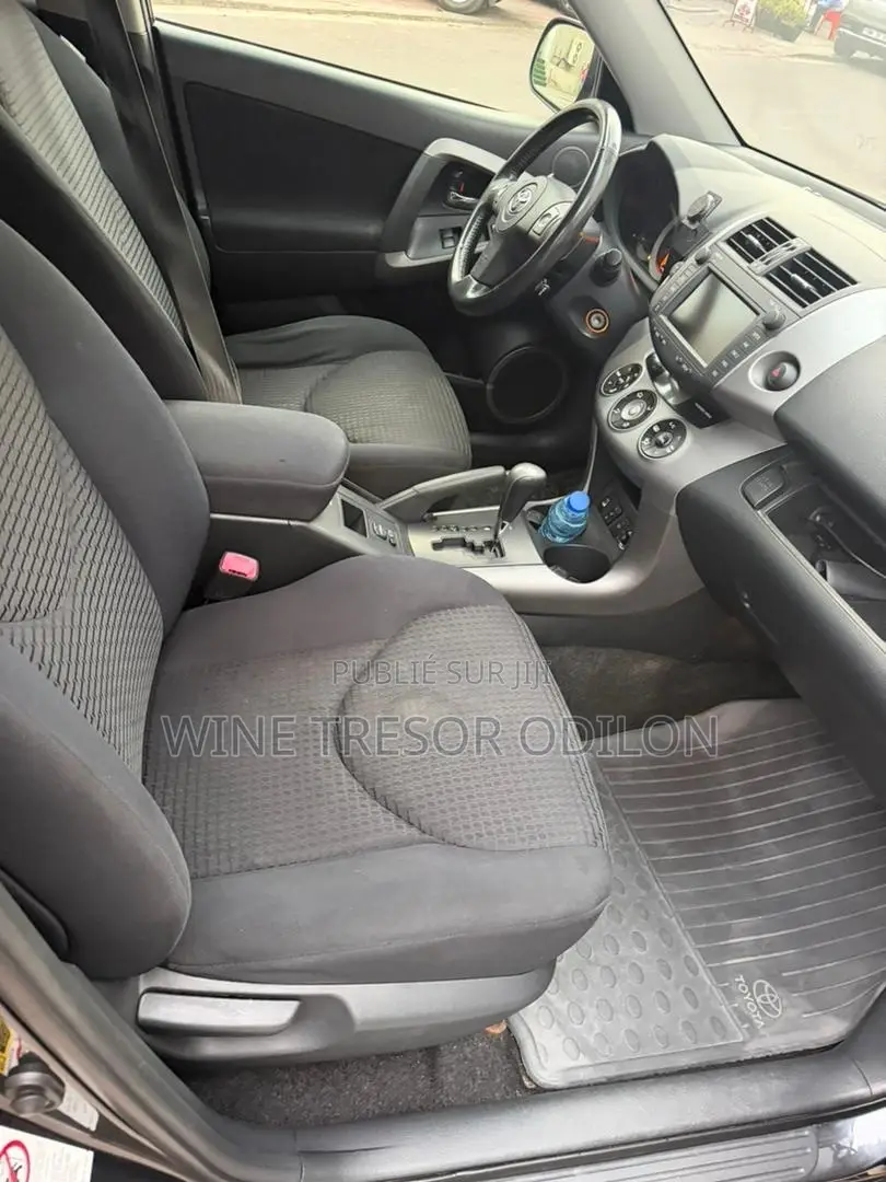 Toyota RAV4 4x4 2009 Noir