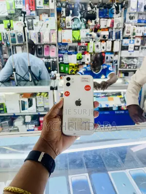 Nouveau Apple iPhone 11 64 GB Blanc