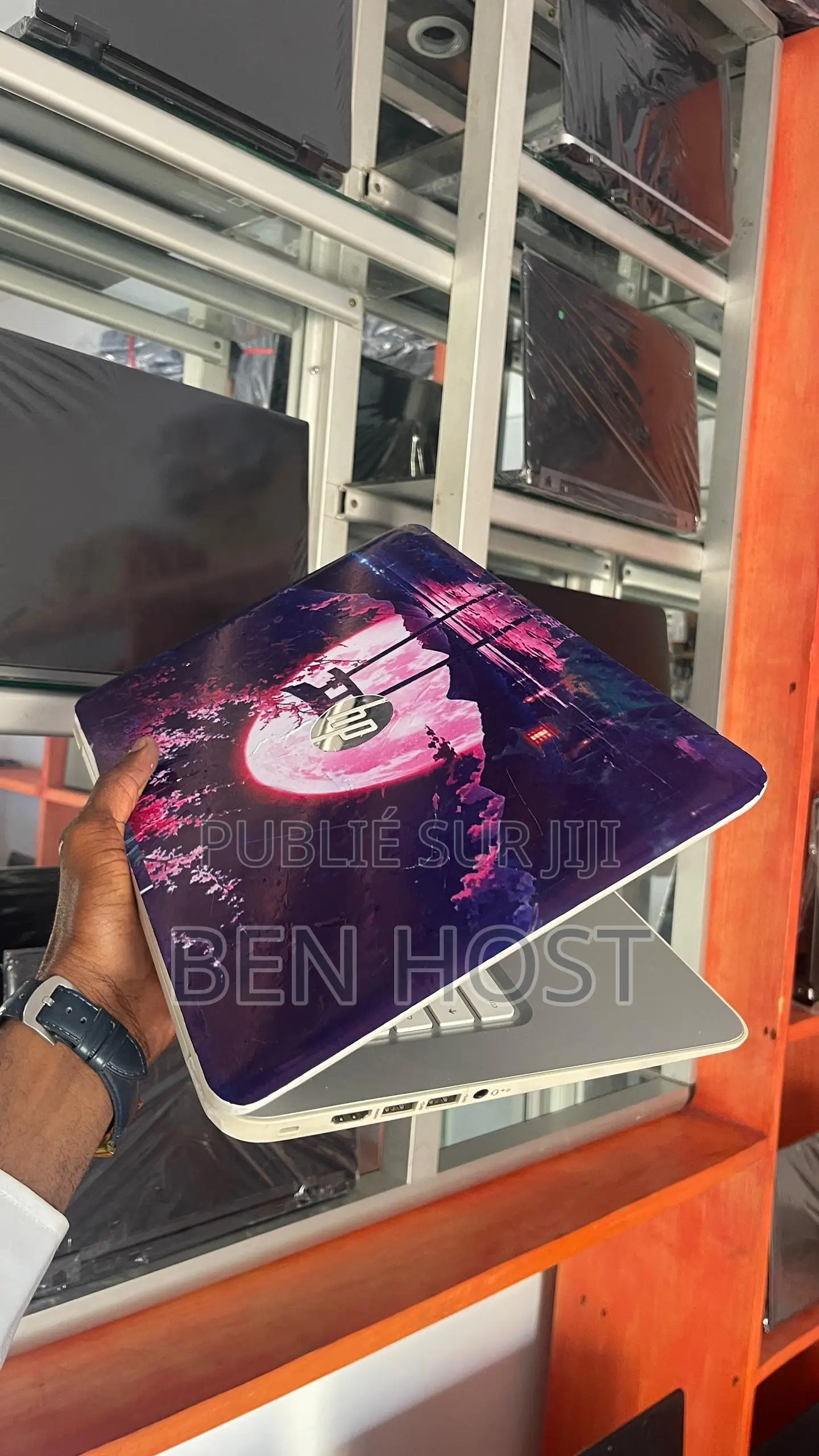 Ordinateur portable HP 14-dq1025cl 8GB Intel Celeron HDD 256GB