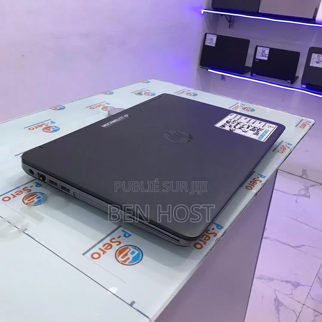 Nouveau Ordinateur portable HP 14-dq1088wm 8GB Intel Core i5 HDD 500GB