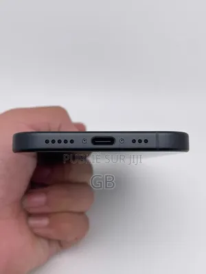 Nouveau Apple iPhone 16 128 GB Noir