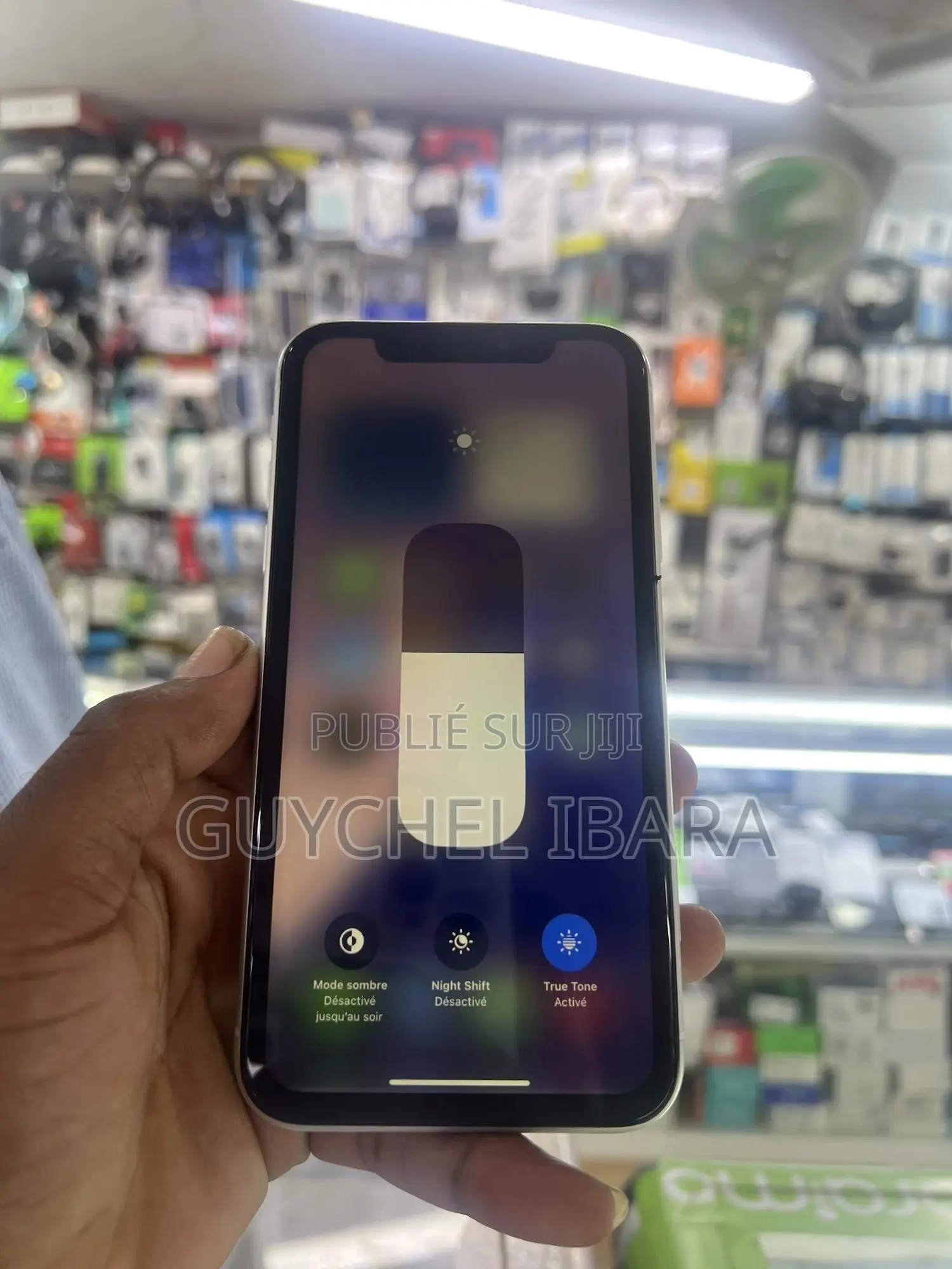 Nouveau Apple iPhone 11 64 GB Blanc