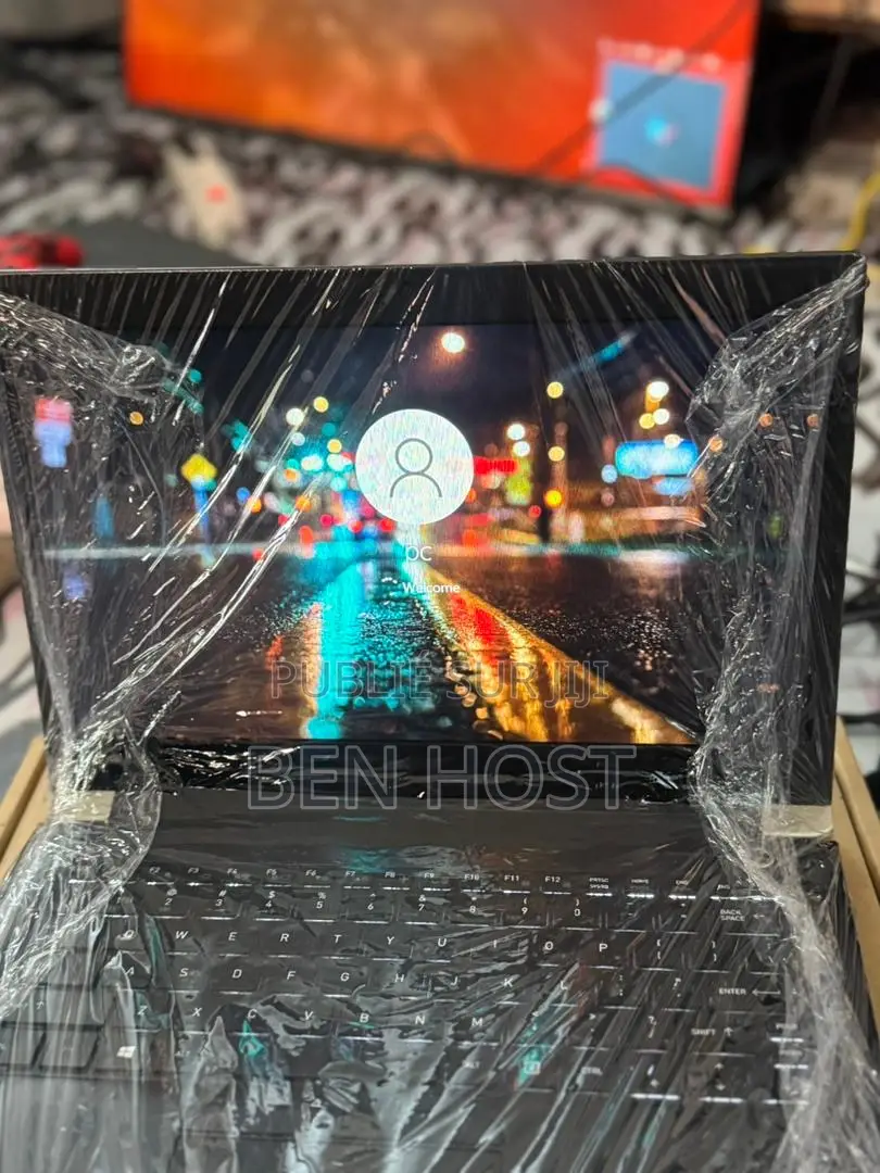 Nouveau Toshiba Portege Z930 8GB Intel Core i7 SSD 1T