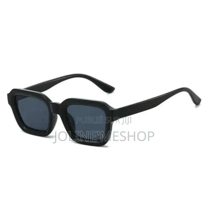 Lunettes Stylées en Plusieurs Couleurs