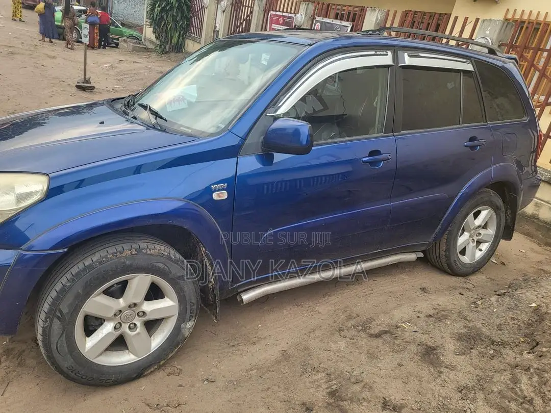 Toyota RAV4 2005 Bleu