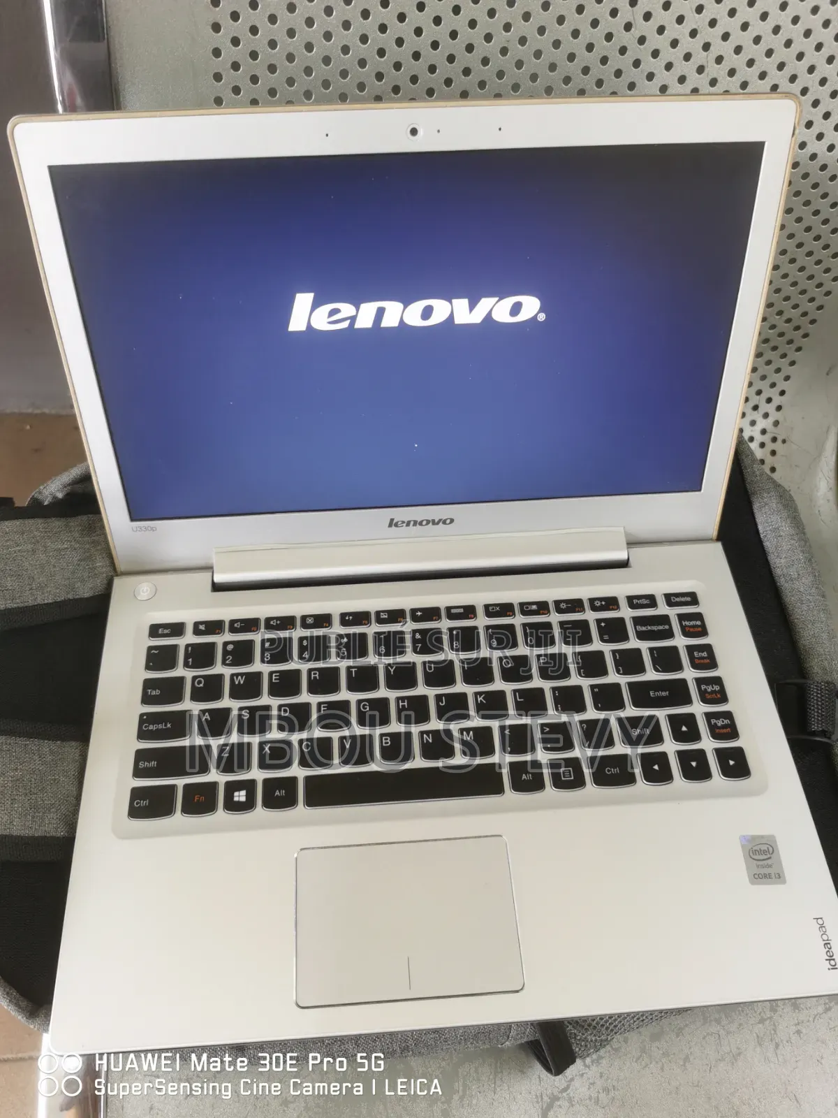 Ordinateur portable Lenovo IdeaPad 330C 4GB Intel Core i3 HDD+SSD 320GB