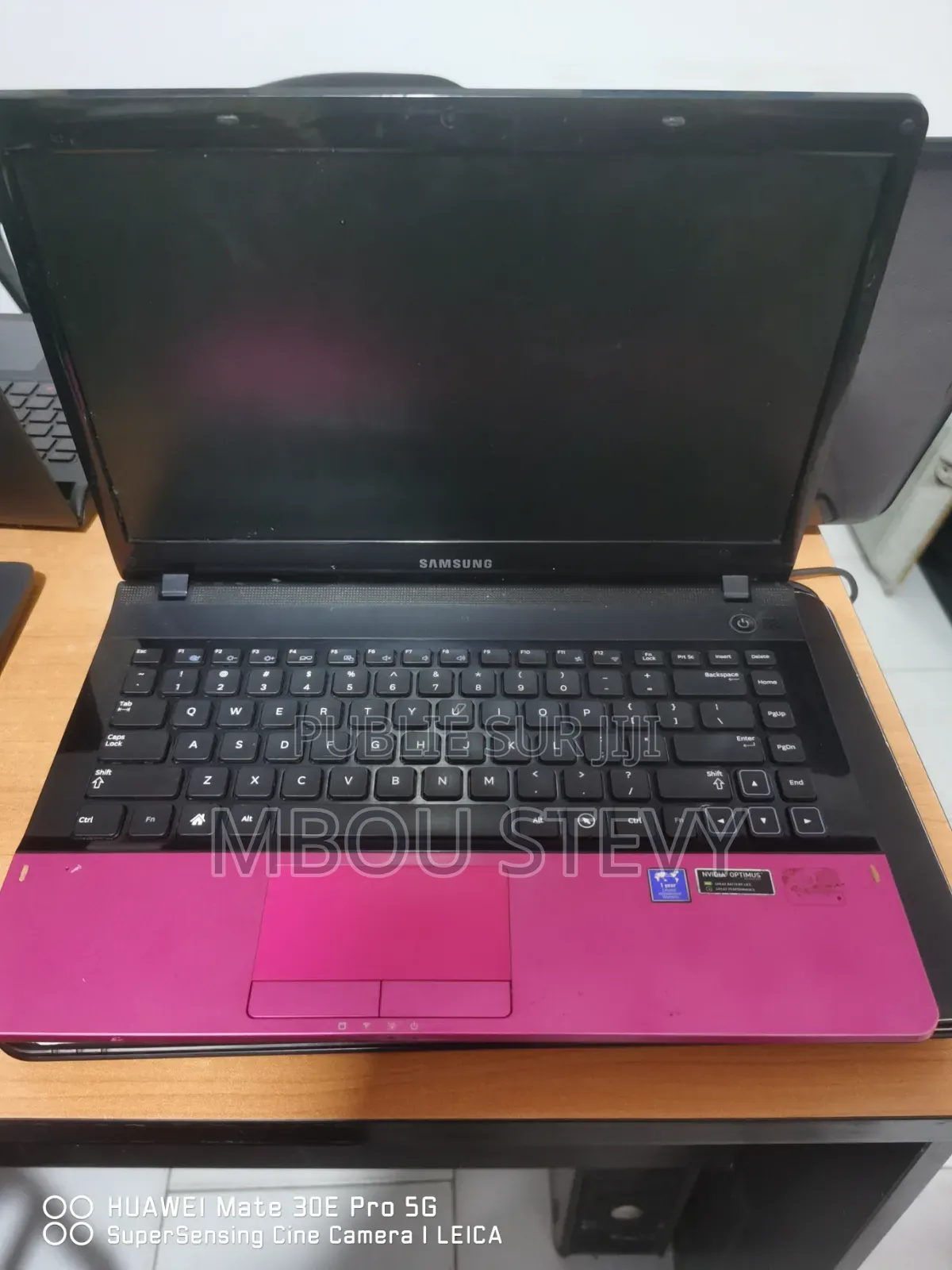 Ordinateur portable Lenovo IdeaPad 330C 4GB Intel Core i3 HDD+SSD 320GB