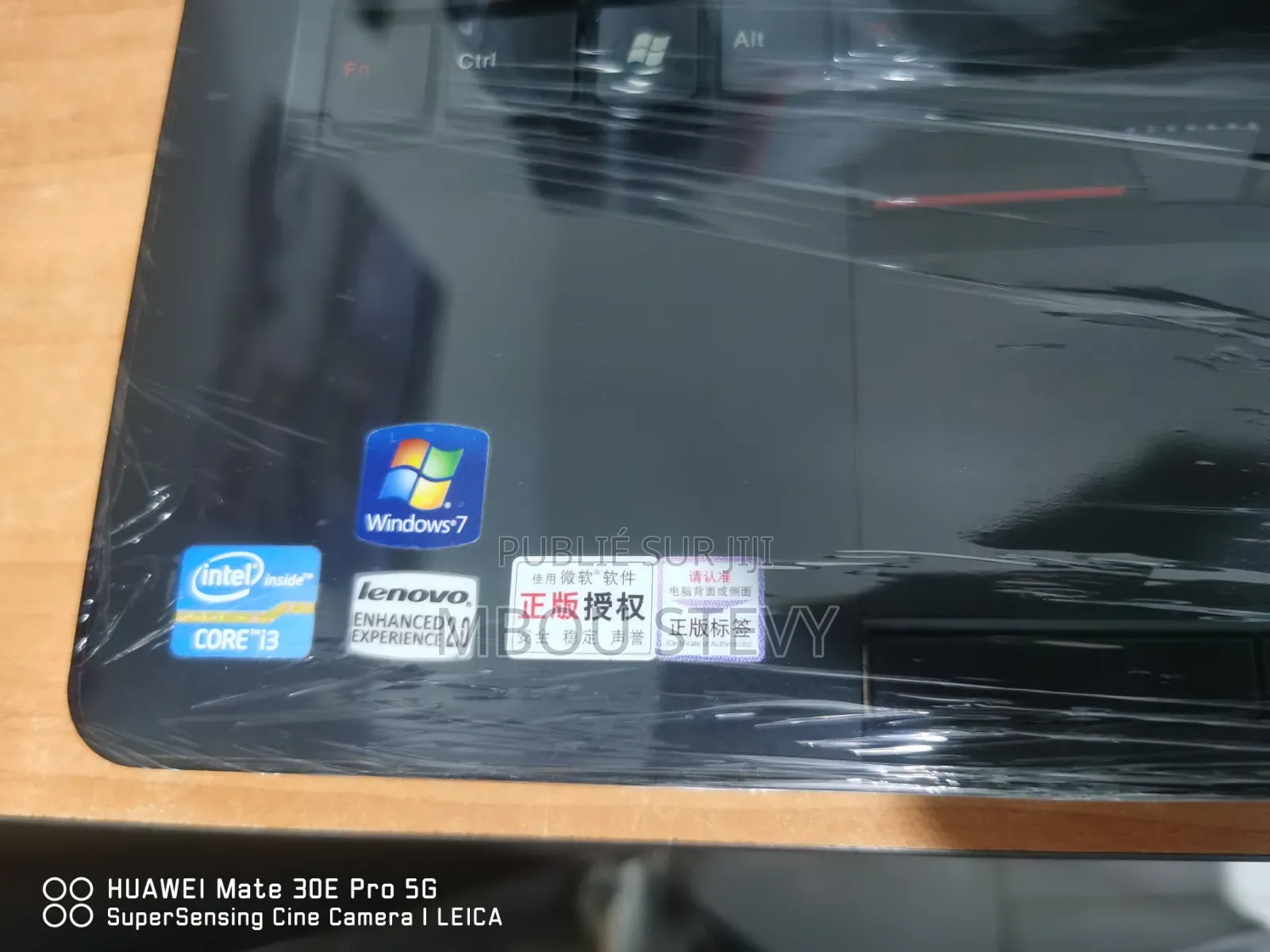 Ordinateur portable Lenovo IdeaPad 330C 4GB Intel Core i3 HDD+SSD 320GB