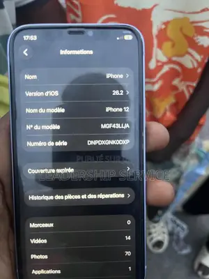 Apple iPhone 12 64 GB Bleu