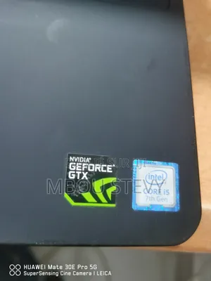 Ordinateur portable Dell Inspiron 15 5545 8GB Nvidia HDD+SSD 512GB