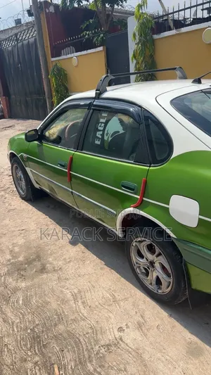 Toyota Corolla 2017 Vert
