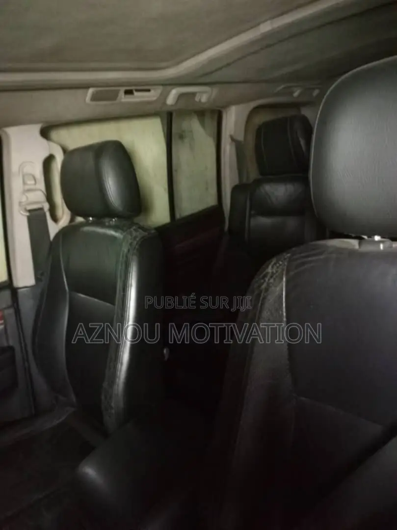 Mitsubishi Pajero 3.2 Di-Dc GLS 2010 Marron
