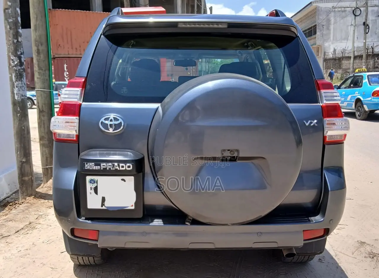 Toyota Land Cruiser 2015 Noir