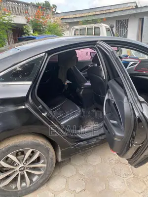 Hyundai Grandeur 2014 Noir