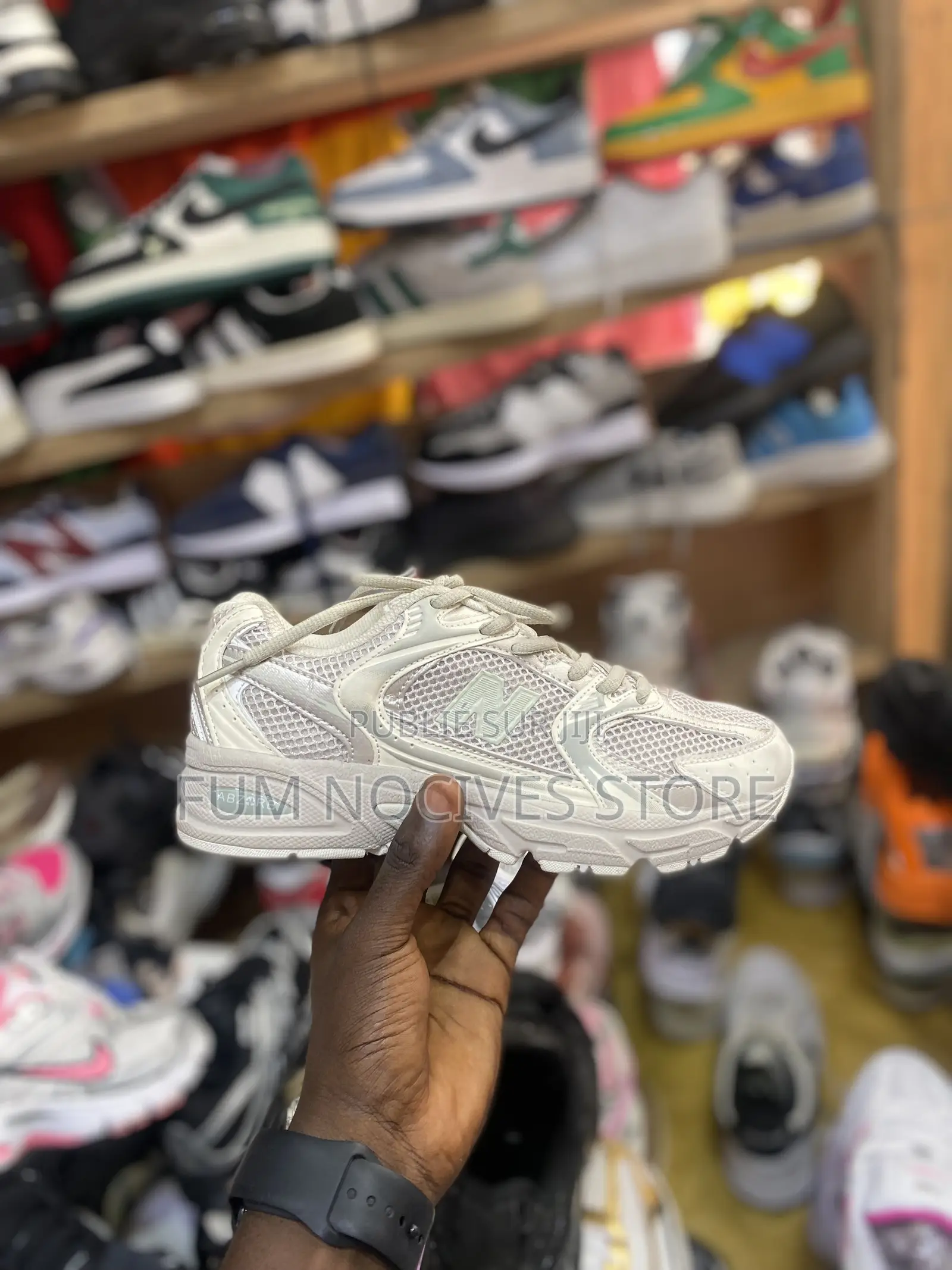 New Balance 530