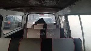 Toyota Alphard 2024 Vert