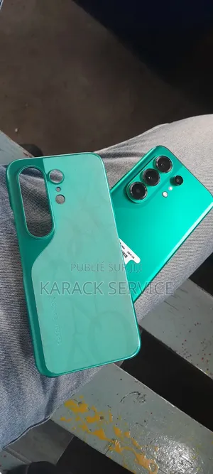 Nouveau Tecno Camon 50 Pro 256 GB Vert