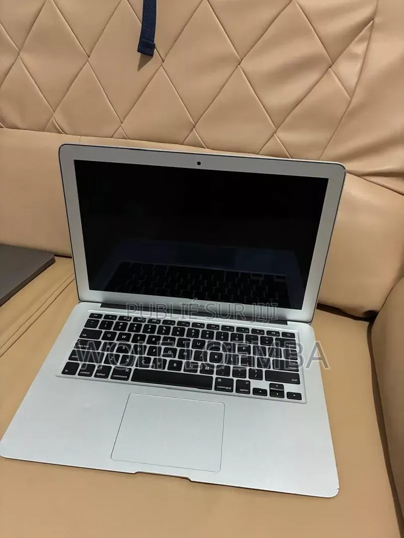 Nouveau Apple MacBook 2017 4GB Intel Core i5 SSD 128GB
