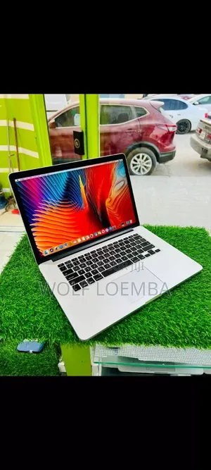 Nouveau Apple MacBook 2017 4GB Intel Core i5 SSD 128GB