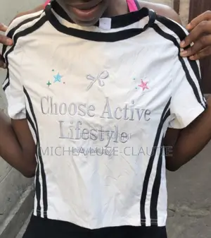 Vente De Croc Top,Jupe Et Sandales Pour Femme