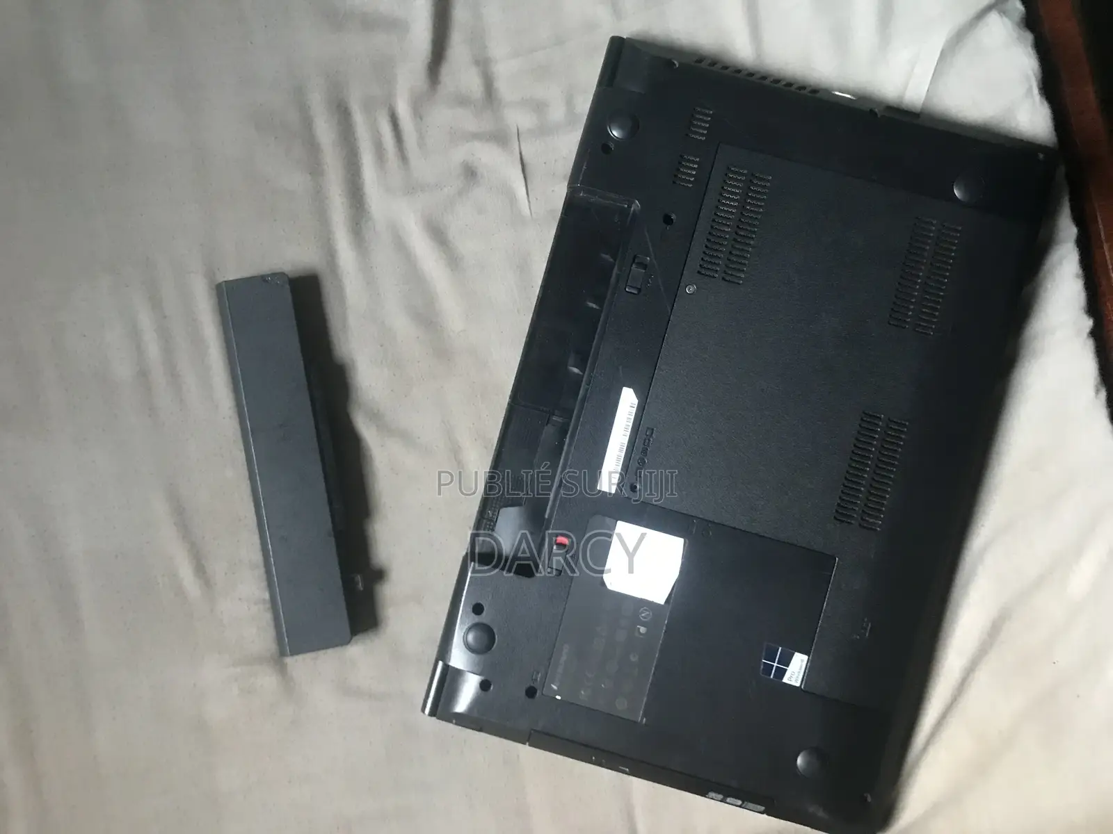 Lenovo Chromebook C330 8GB Intel Core 3 SSHD+SSD 250GB