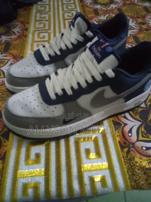 Chaussures Sneakers PSG