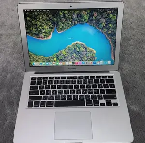 Ordinateur portable Apple MacBook 2016 4GB Intel Core i5 SSD 128GB