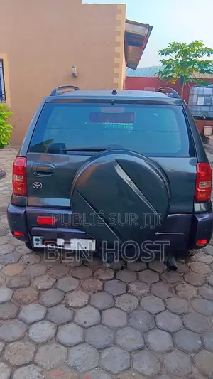 Toyota RAV4 XLE FWD (2.5L 4cyl 6A) 2013 Bleu