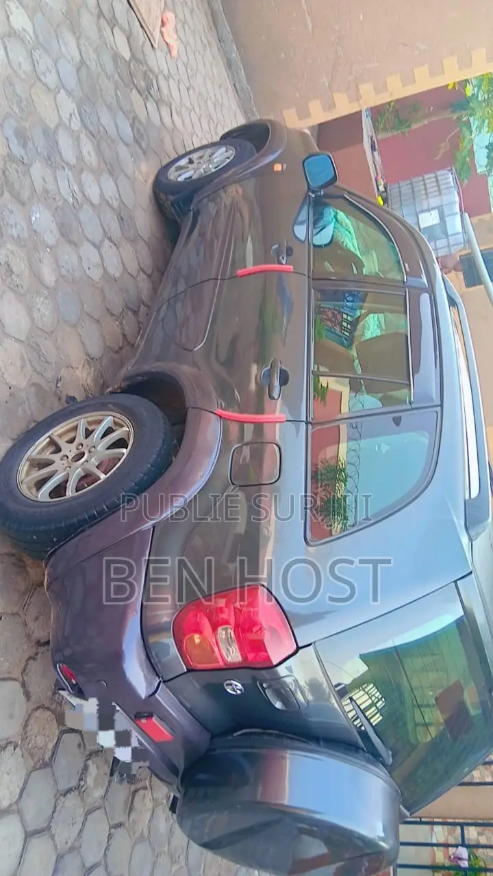 Toyota RAV4 XLE FWD (2.5L 4cyl 6A) 2013 Bleu