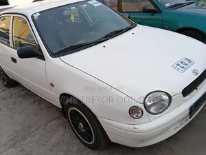 Toyota Corolla G-Touring 1999 Blanc