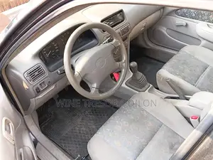 Toyota Corolla G-Touring 1999 Blanc