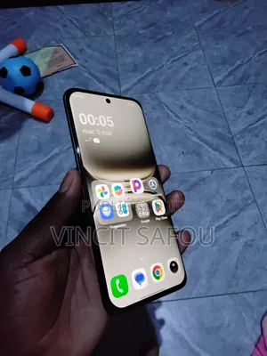 Nouveau Tecno Spark 40 Pro+ 256 GB Noir