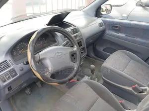 Toyota Picnic 2.0 FWD 1999 Bleu