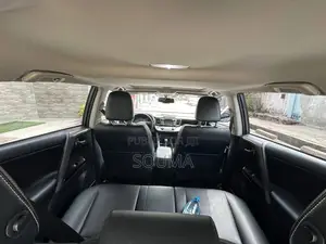 Toyota RAV4 2017 Noir Mat