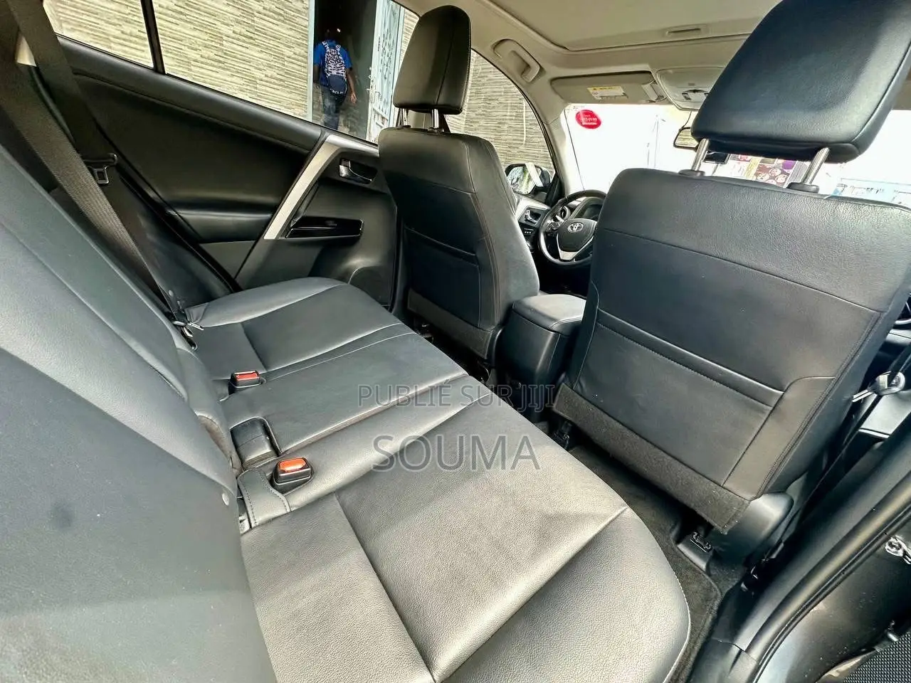 Toyota RAV4 2017 Noir Mat