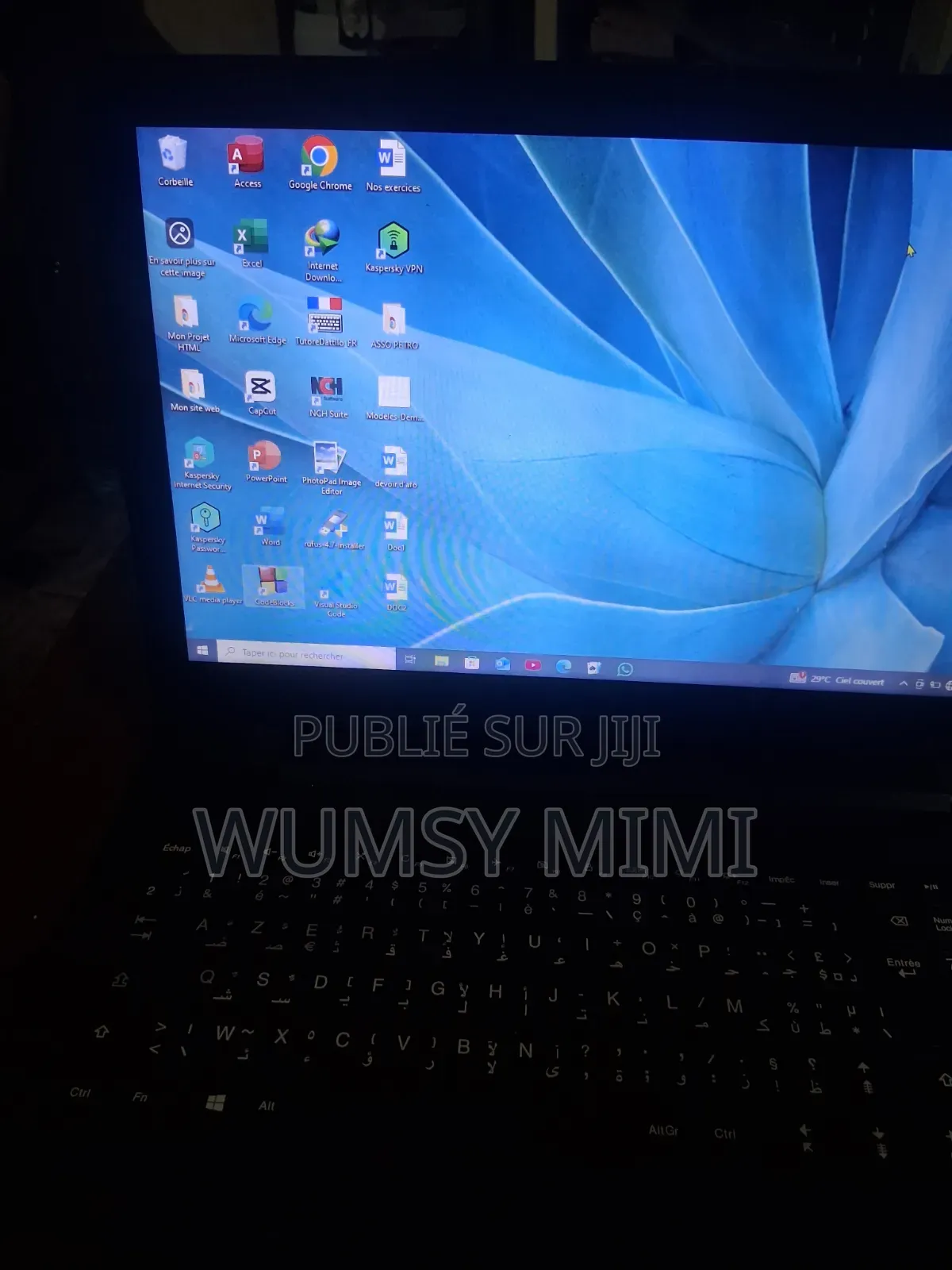 Ordinateur portable Lenovo 100e 2GB Intel SSD 500GB