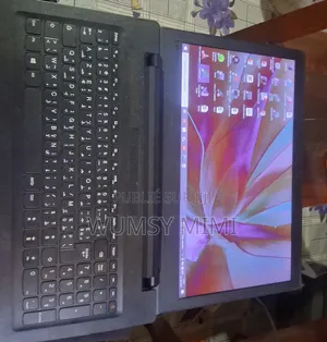Ordinateur portable Lenovo 100e 2GB Intel SSD 500GB
