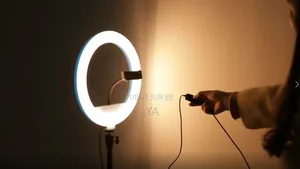 Ring Light Poucet