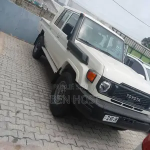 Nouveau Toyota Land Cruiser 79 Series 2025 Blanc